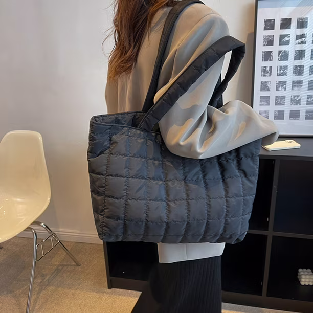 Quilted tote